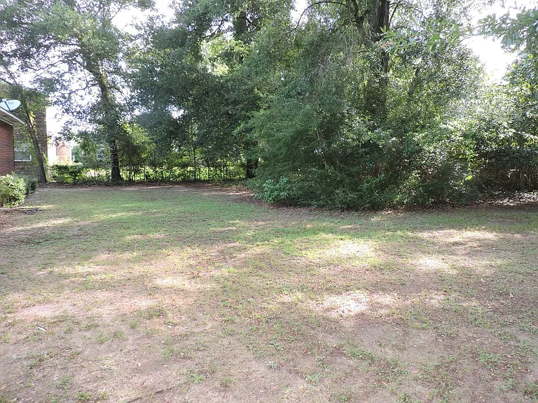 8220 Excelsior Dr — Photo 24