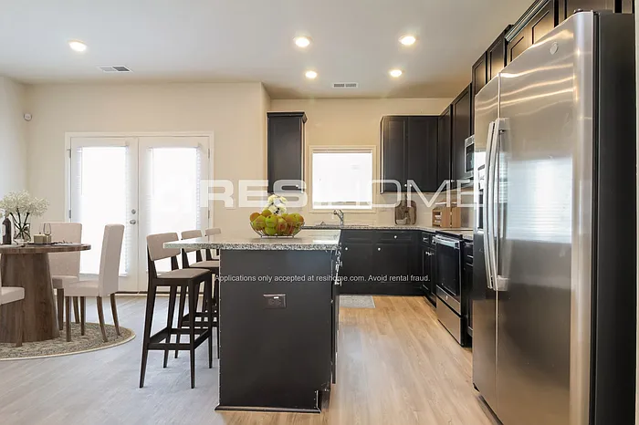 1276 Simmons Ridge Ln — Photo 5