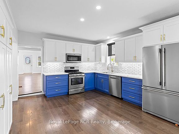 5th image of 144 Loucks Ln