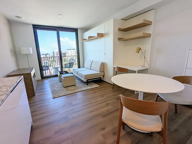 987 Queen St #3109 — Photo 7