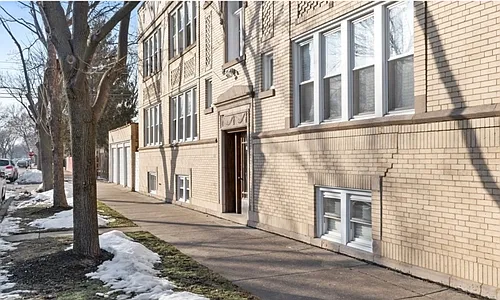 5806 W Altgeld St #G Photo 1 5806 W Altgeld St #G Photo 1