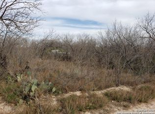 222 E Rancho Grande St, El Indio, TX 78860