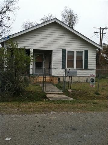 1st image of 1030 Charleston Ave