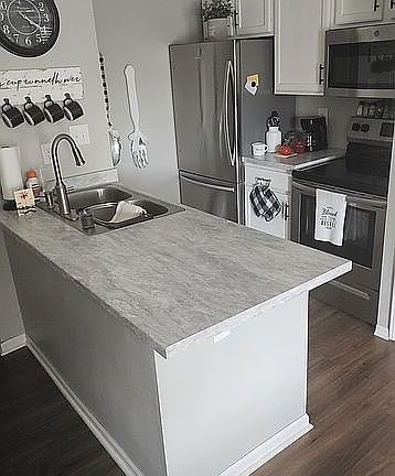 4th image of 173 Andrews Blvd
