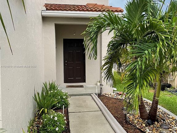 2nd image of 1529 Salerno Cir #1529