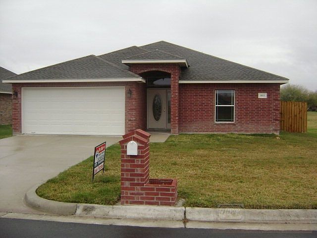 1st image of 1613 Paloma Cir E