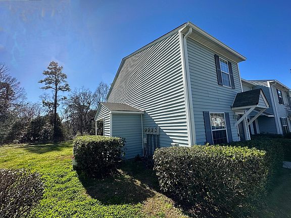 4th image of 2206 Timberwood Cir S