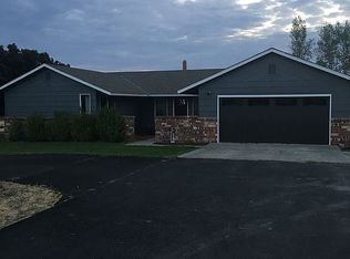 35 Red Apple Dr, Omak, WA 98841