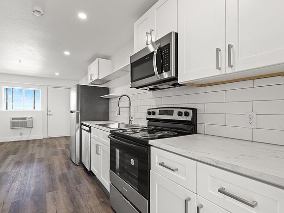 5th image of 11800 E Colfax Ave #3