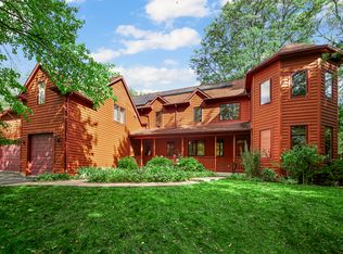 1535 N Elm St, Palatine, IL 60067