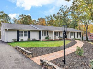 5063 Falcon Ridge Rd, Roanoke, VA 24018