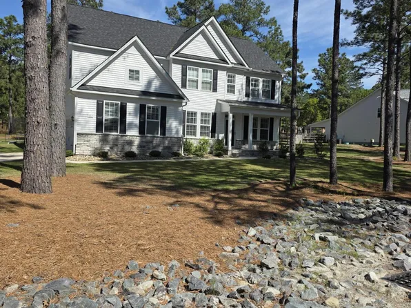 123 Winsford Circle, West End, NC 27376
