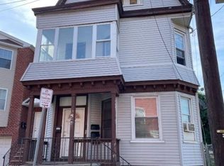 39 3rd St, Newark, NJ 07107