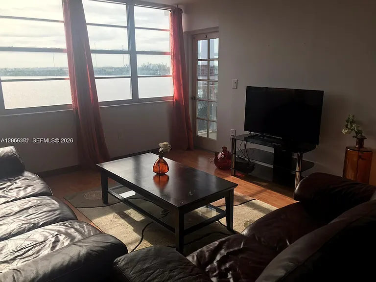 1301 NE Miami Gardens Dr #524W — Photo 11