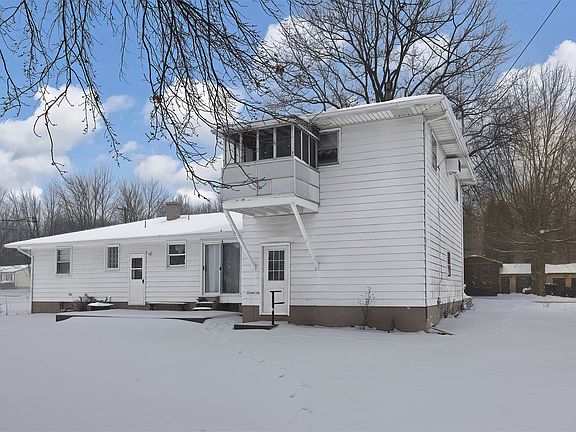 4th image of 823 Walbridge Rd