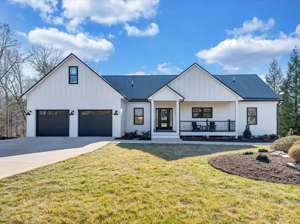 162 Lake Pointe Trl, Glade Hill, VA 24092