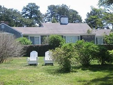 2nd image of 35 Blue Heron Dr