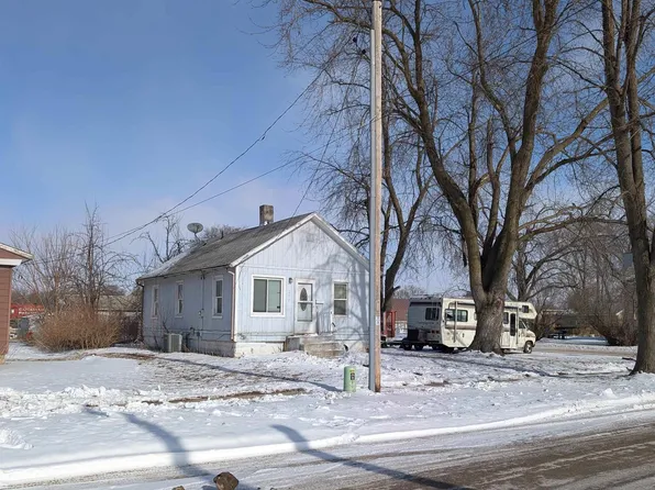 252 12th St SE, Mason City, IA 50401