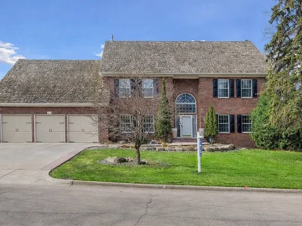 7600 Delaney Blvd, Edina, MN 55439
