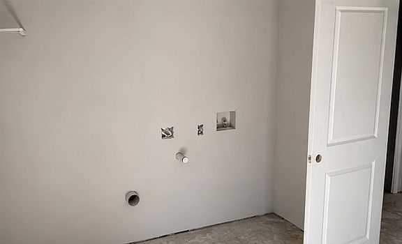 3rd image of 107 W Rogers St