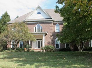 8400 Westover Dr, Prospect, KY 40059