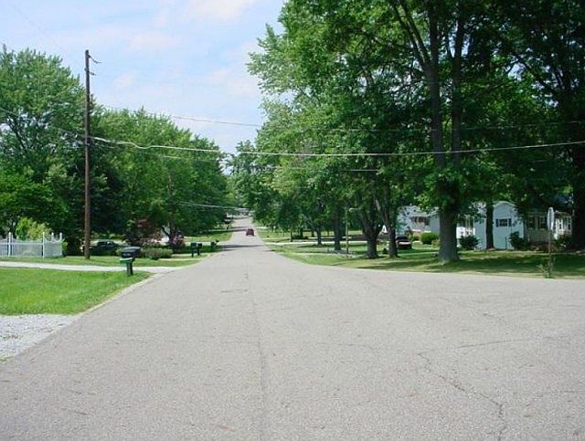 2nd image of 3280 Rhapsody Ln