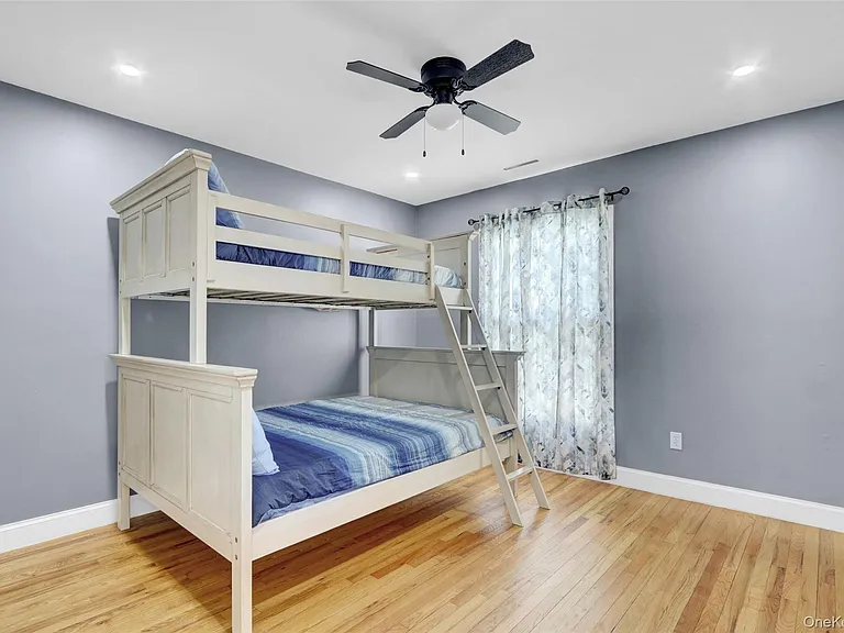 25 Wildwood Rd — Photo 32
