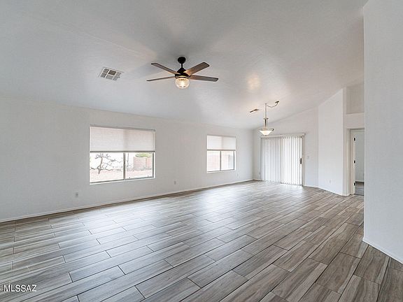 4th image of 1677 W Calle Carinosa