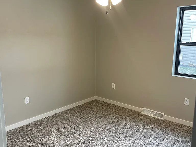 1665 Elkay Ln #1665 — Photo 6