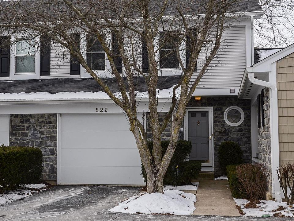 1st image of 822 Bay Harbor Dr