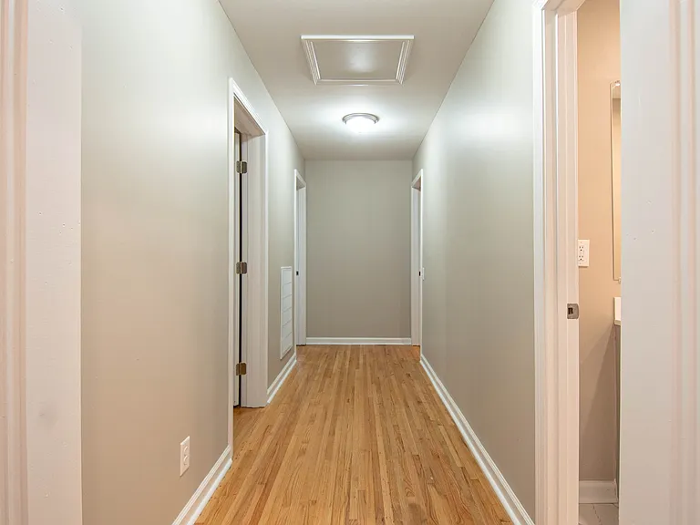 895 Greg Dr — Photo 23