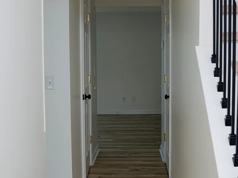 4912 Seabrook Ct — Photo 30
