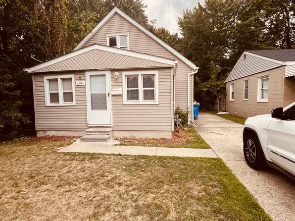 13113 Saint Andrews Ave, Warren, MI 48089