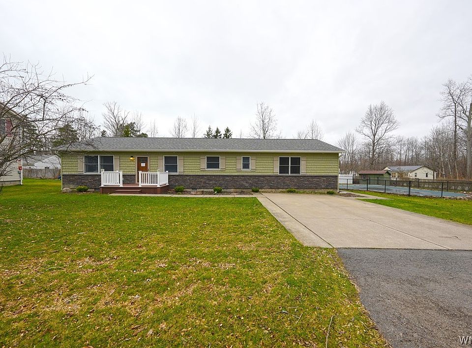 1st image of 198 Argyle Ave