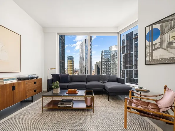 1 City Poin APT 30E, Brooklyn, NY 11201