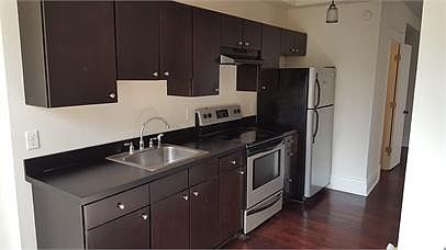 3rd image of 2403 N 2nd St APT 2