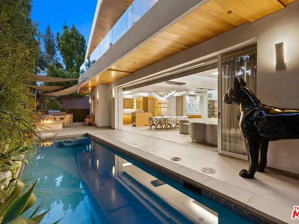 4005 Dixie Canyon Ave, Sherman Oaks, CA 91423
