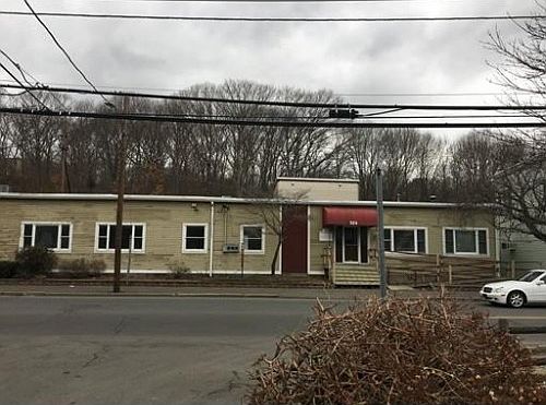 2nd image of 324 Essex St