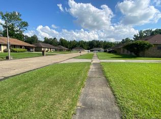 3455 Sterling Dr, Baton Rouge, LA 70814