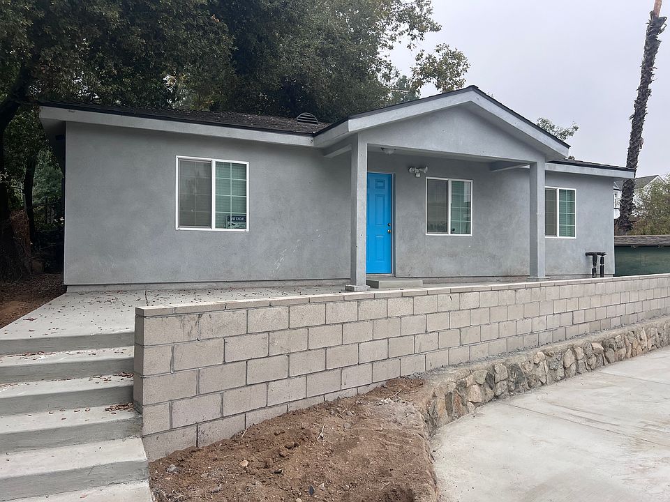 1st image of 5149 La Canada Blvd #B
