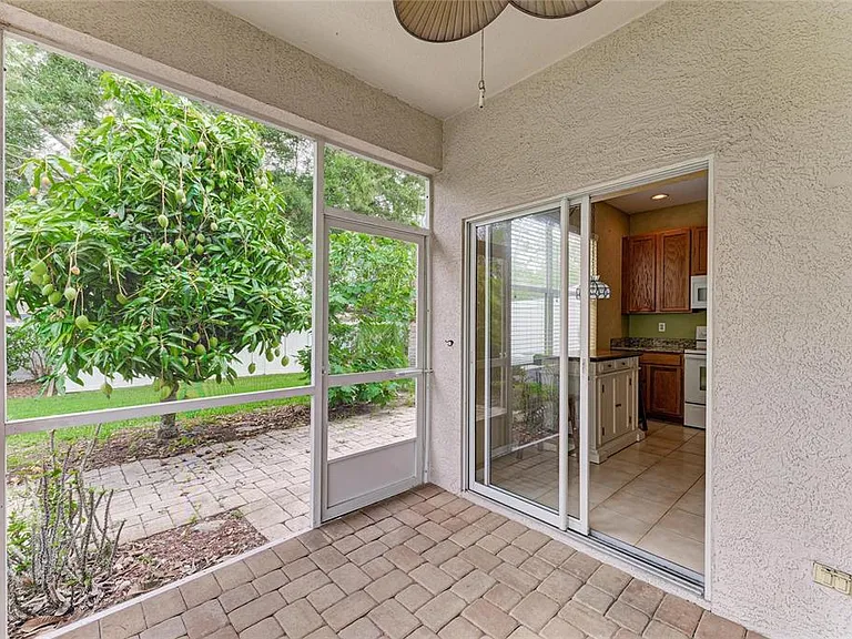 3931 Yellowstone Cir — Photo 15