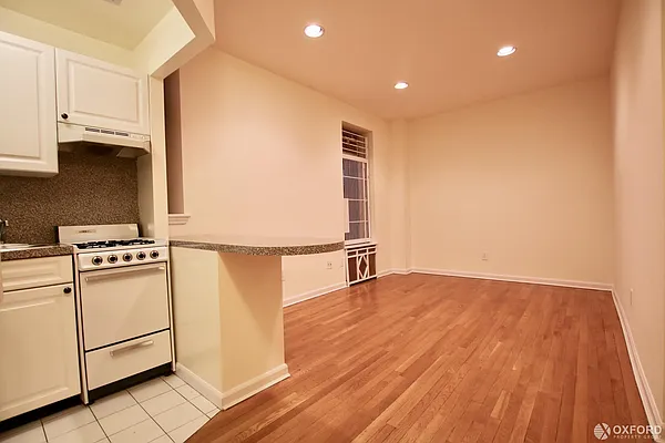 Rented by Oxford Property Group | media 1