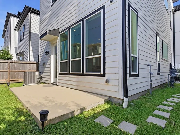 2718 Grand Fountains Dr #H — Photo 43
