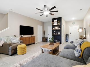 6893 Gable Grove Ave, Jacksonville, FL 32217