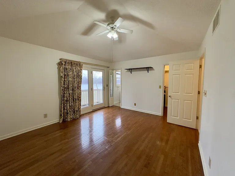 690 Terrace Lake Rd — Photo 55