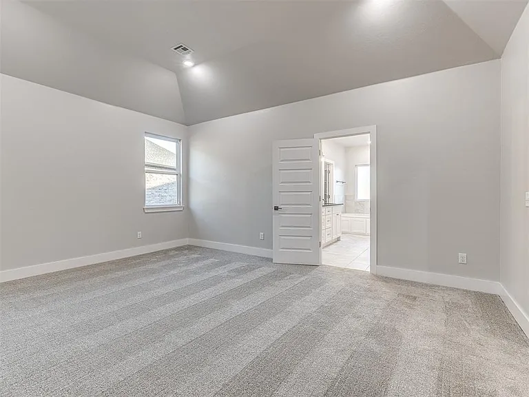 4308 Luke Ln — Photo 23