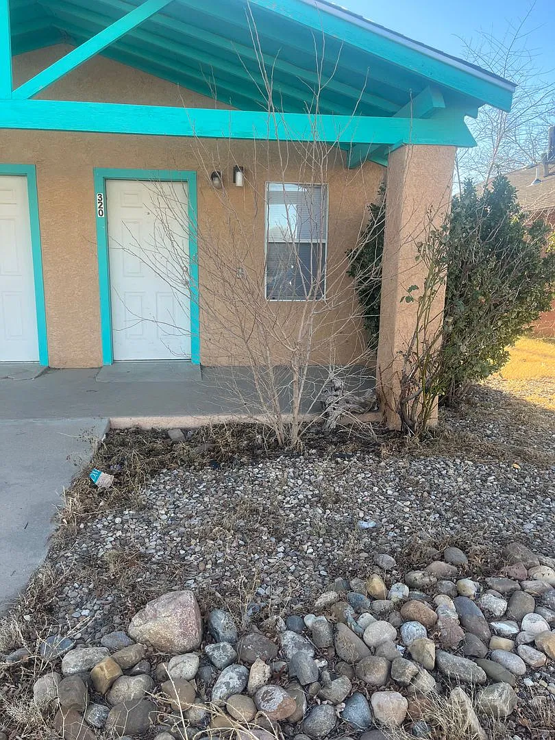 ra0304 — Photo 2