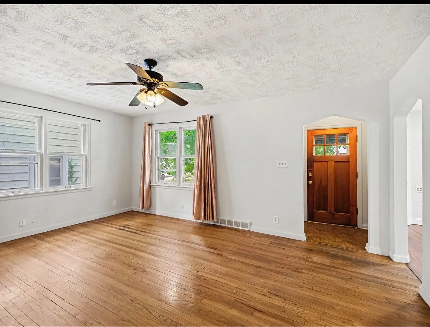 Cottage cutie for Rent — Photo 2