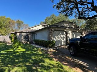 732 Yarsa Blvd #B, Austin, TX 78748