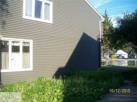 2nd image of 1322 Chartwell Carriage Way N